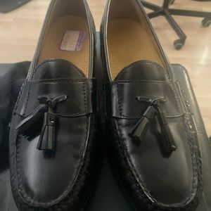 Like new worn once to a wedding